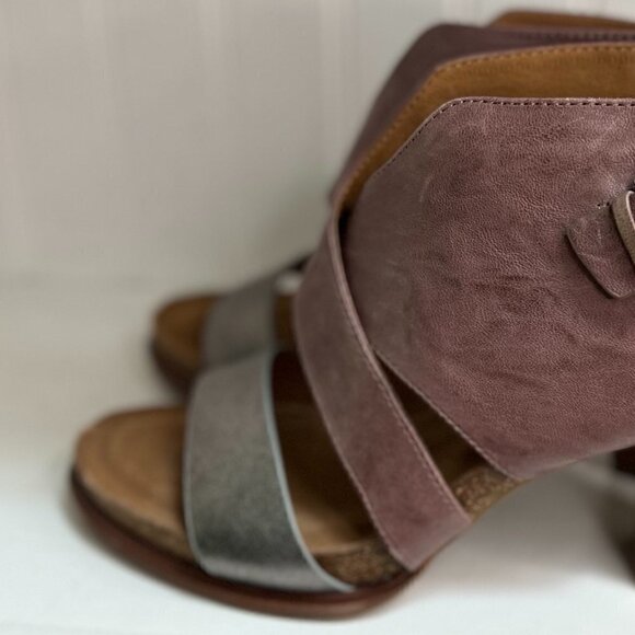Söfft | Gray & Anthracite Christine Leather Sandal - Women Size 9 - Picture 3 of 8